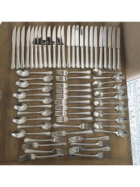 Reed & Barton Copley Flatware Set Service 10+ w/ 12 Steak Knives Silverplate